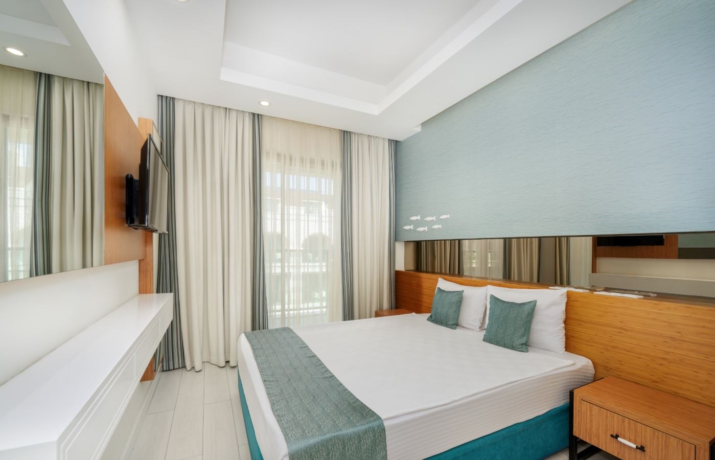 rooms-standart-room-side-sea-view--main-building-b-block