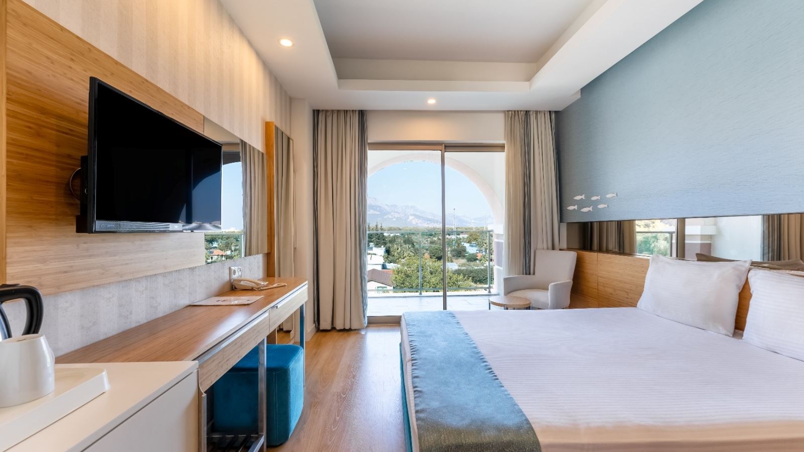 rooms-standart-room-land-view---main-building-annex-building-b-block