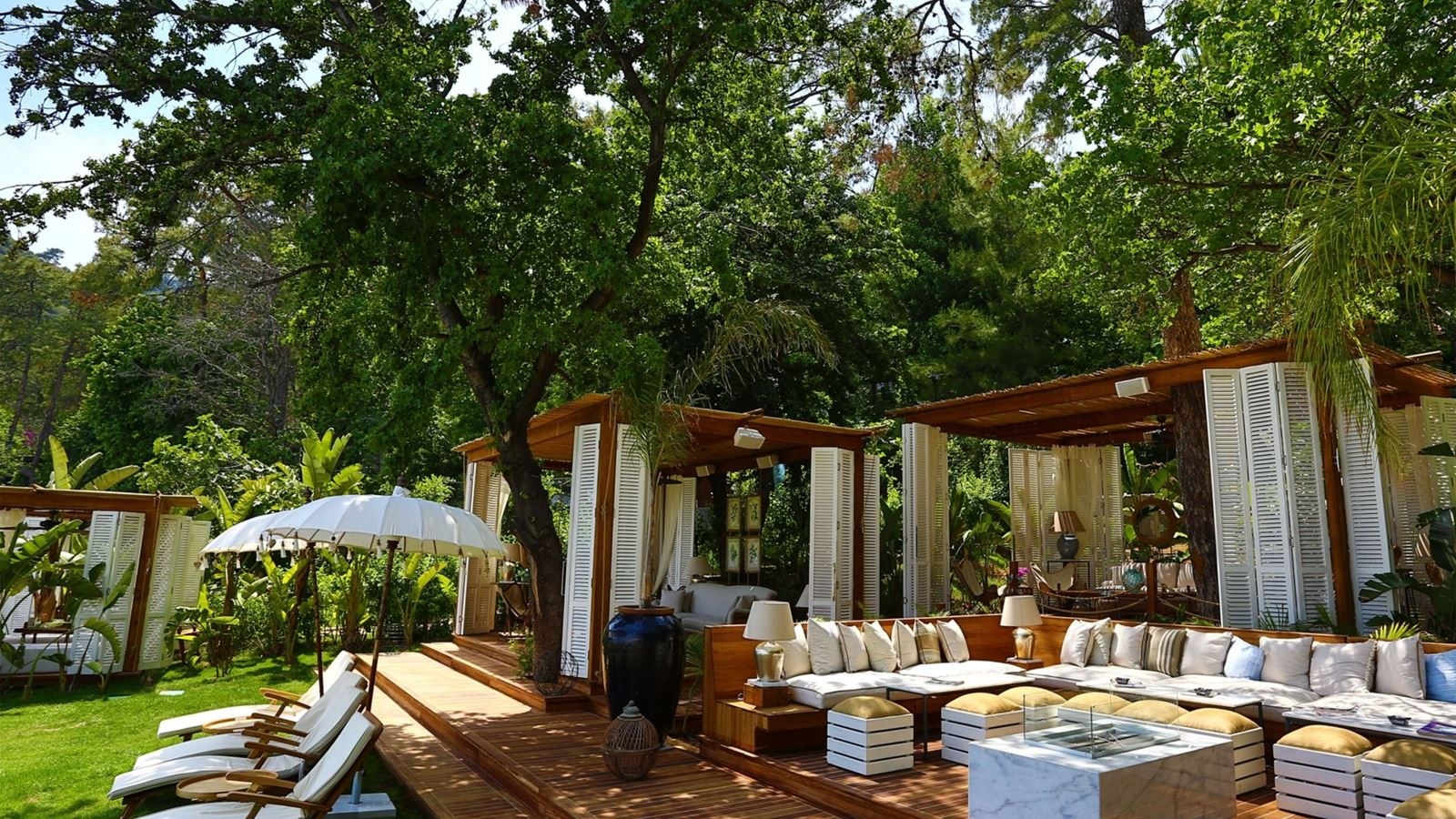 restaurants-the-beach-lounge