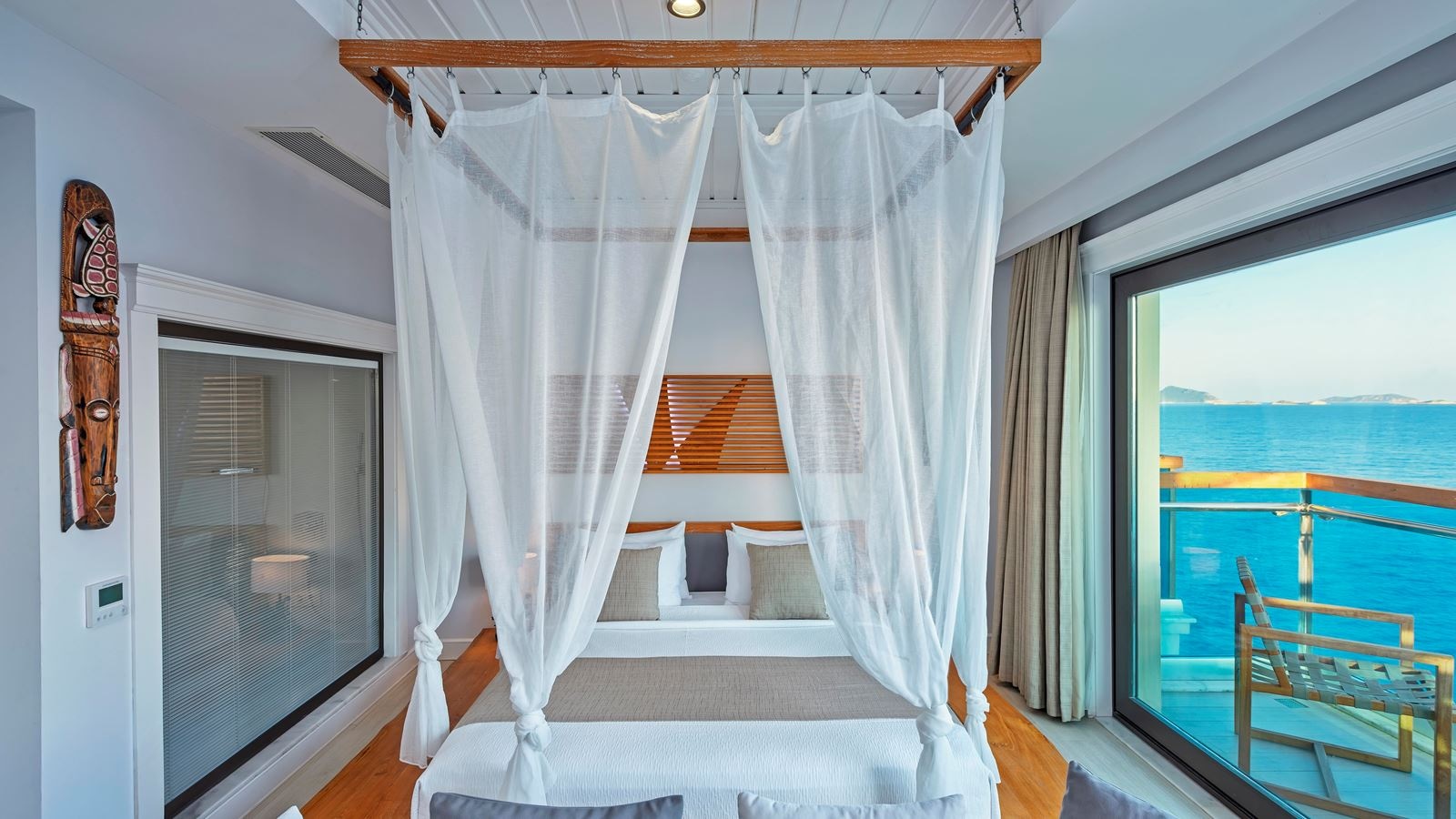 rooms-superior-room-sea-view