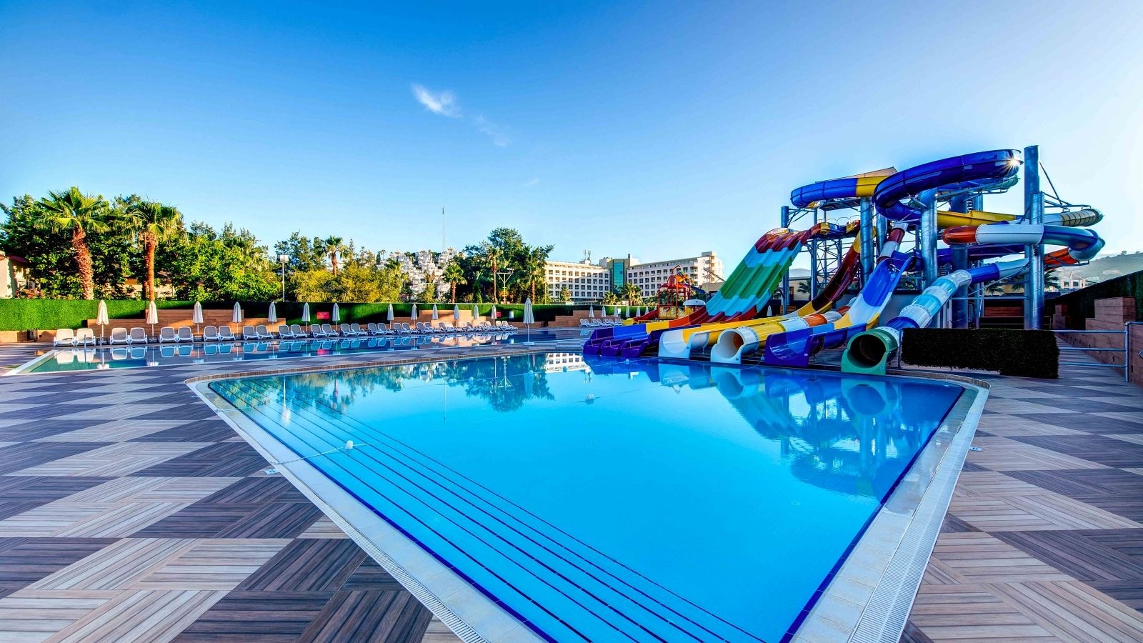 water-park-water-park