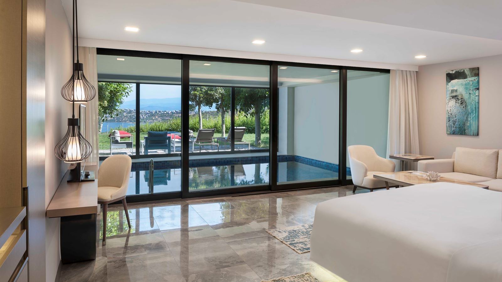 rooms-indoor-pool-suite