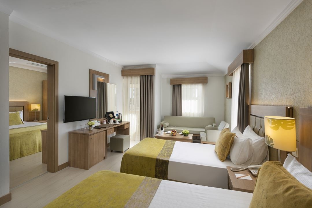 rooms-family-suite