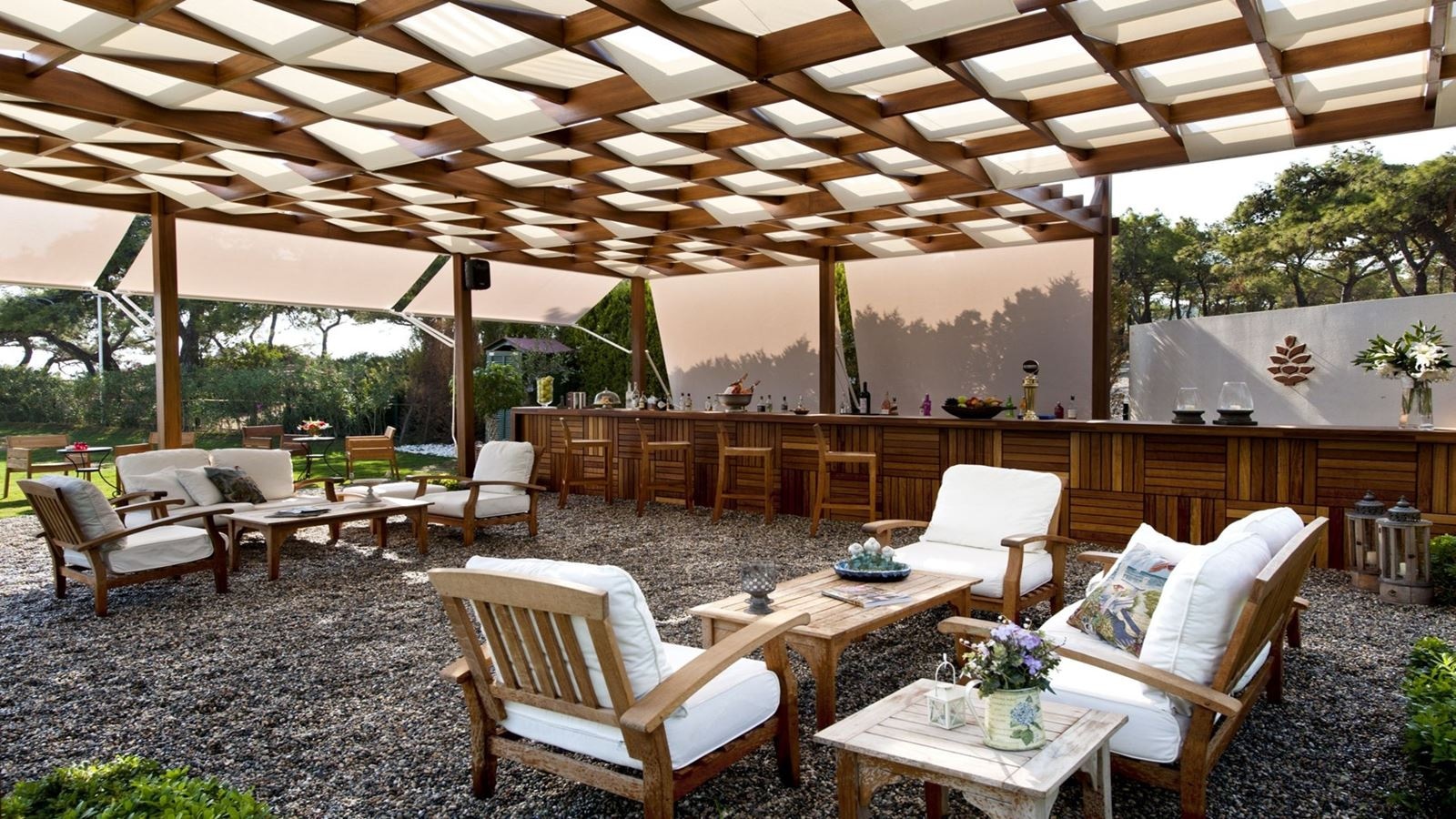 restaurants-restaurant