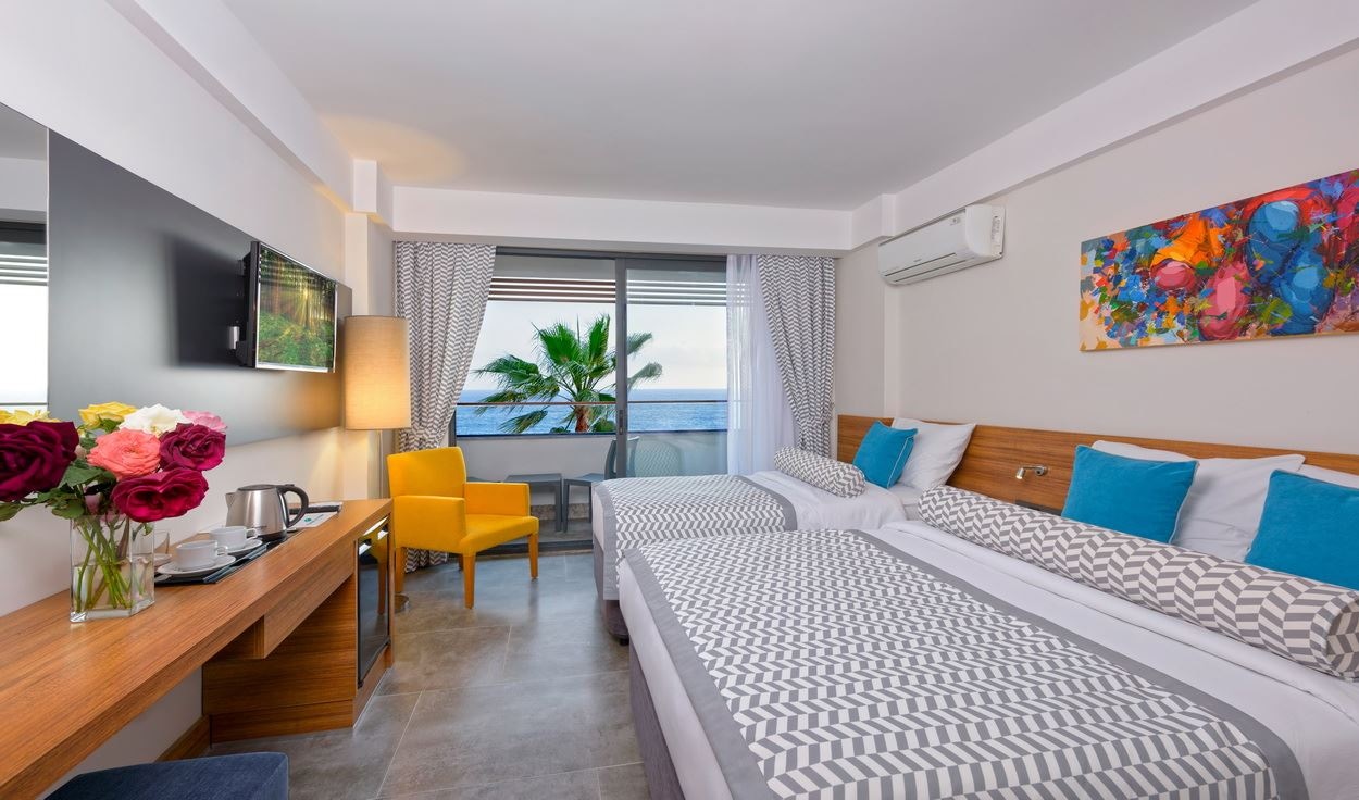 rooms-standard-side-sea-view