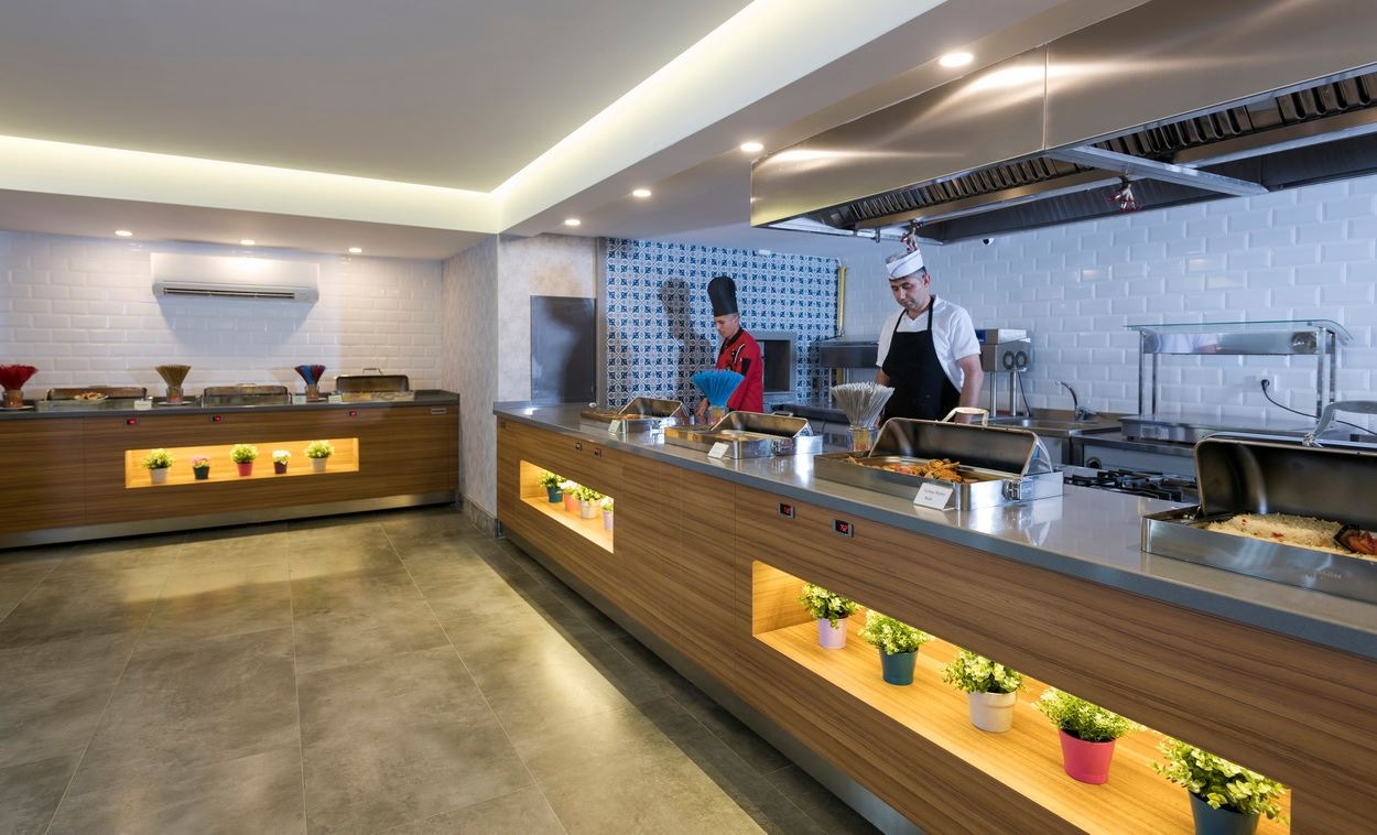 restaurants-restorant-pool