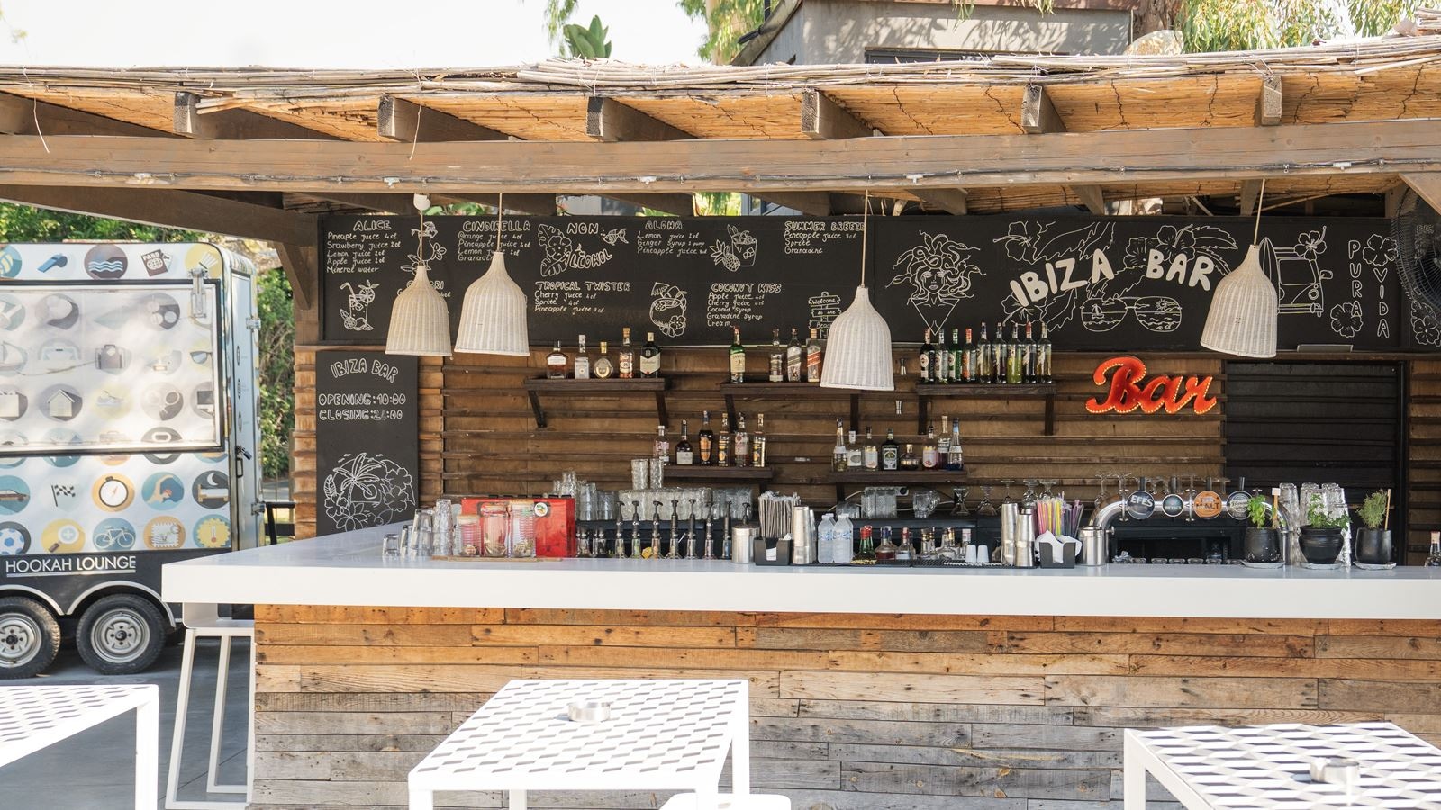 bars-ibiza-beach-club