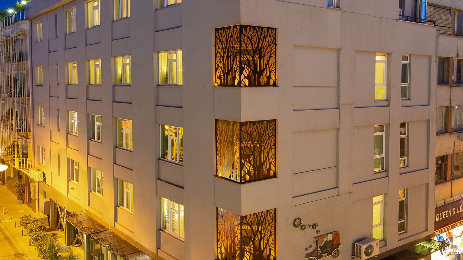 general-main-building