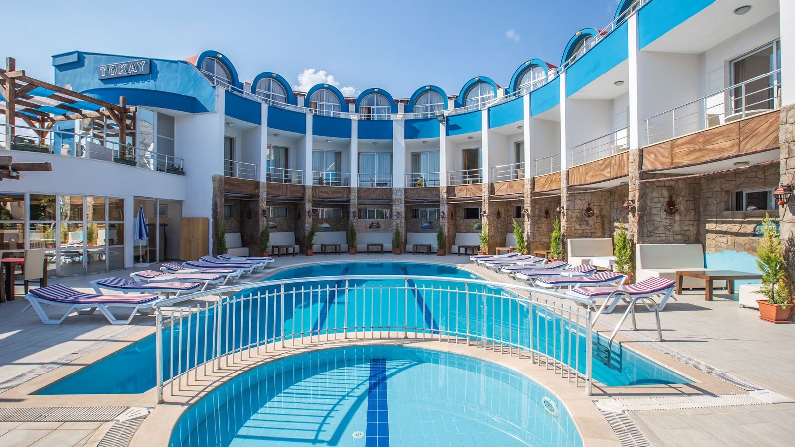 restaurants-tokay-alacarte-restaurant