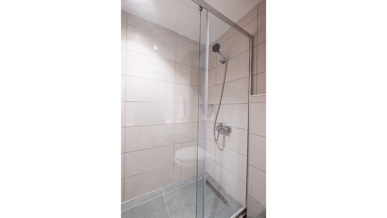 rooms-standard-room-with-balcony