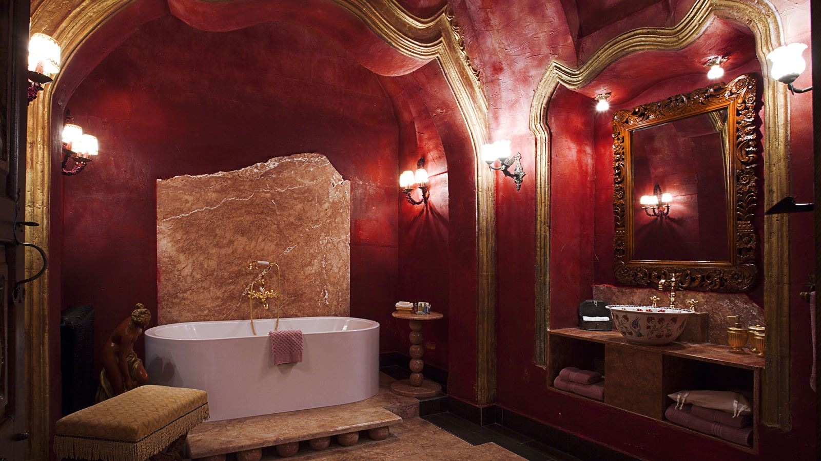 rooms-superior-deluxe-rooms