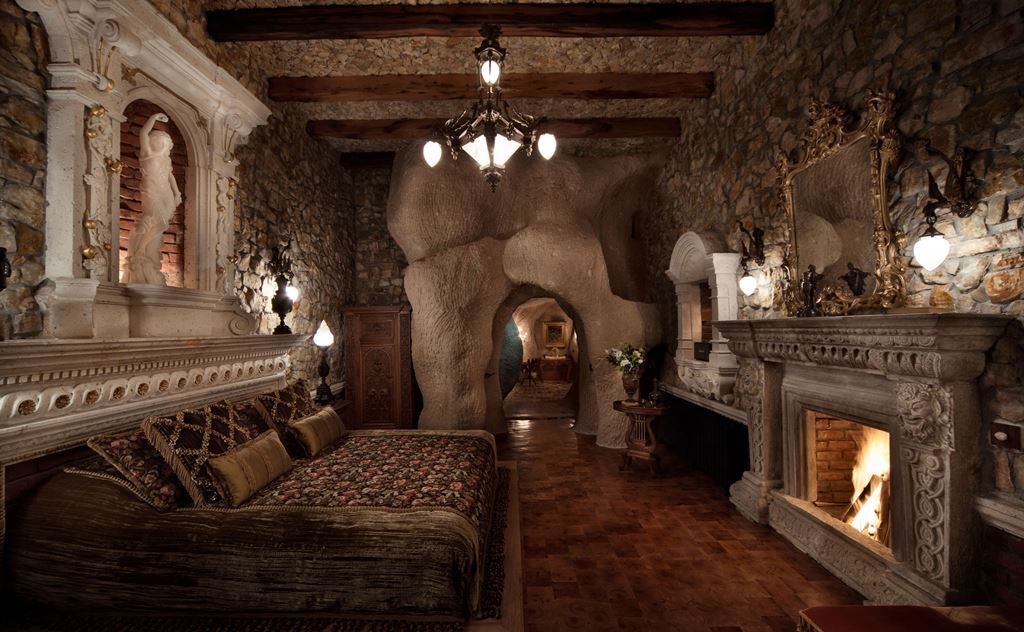 rooms-signature-suits