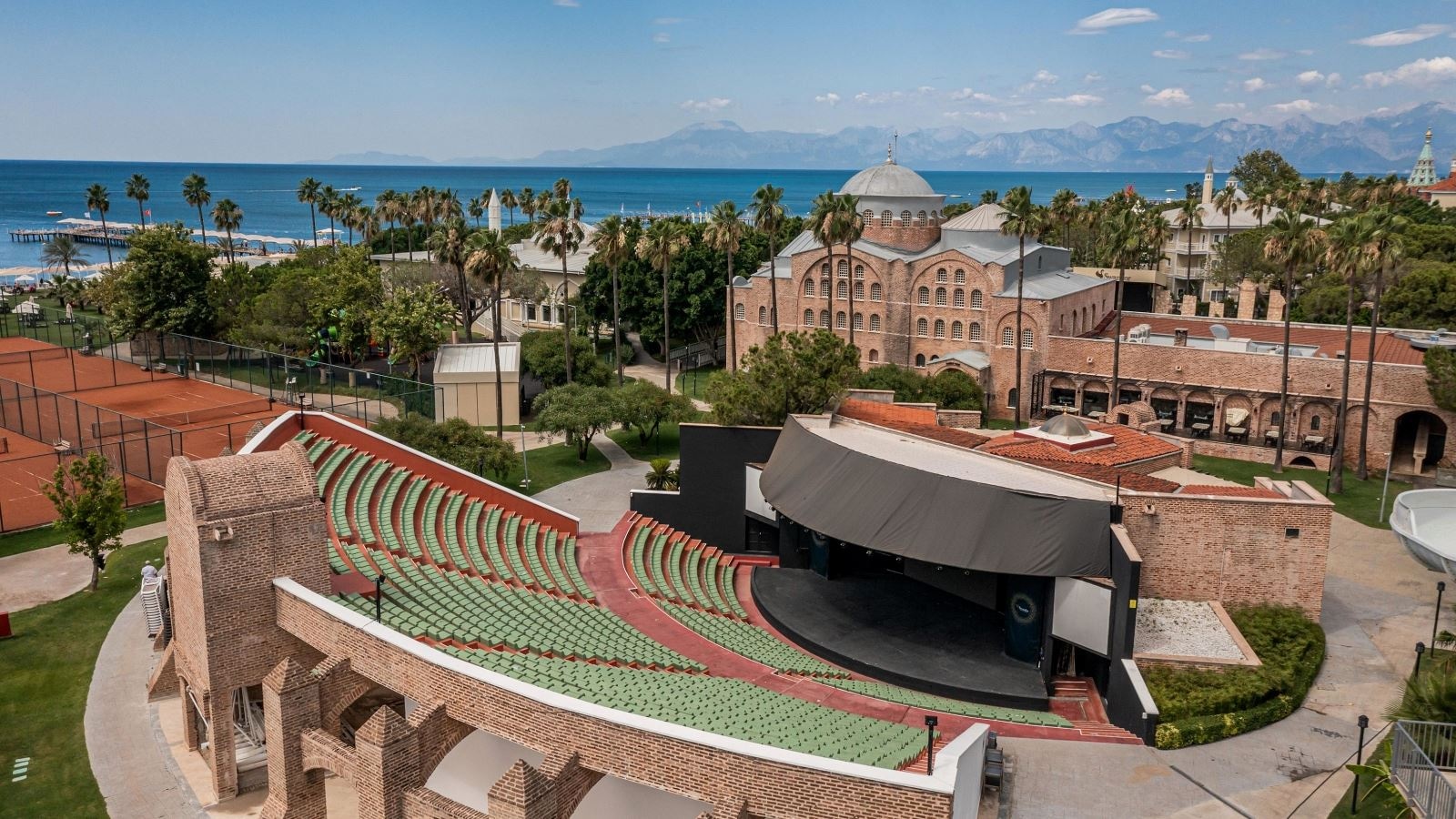 animation-main-building