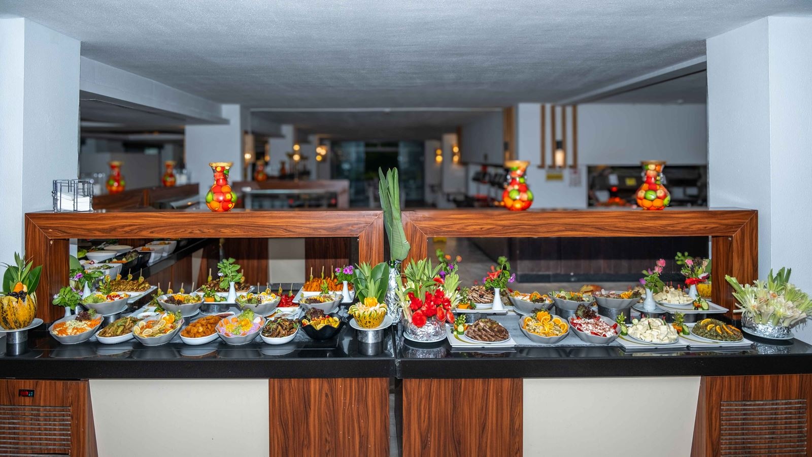 restaurants-main-restaurant