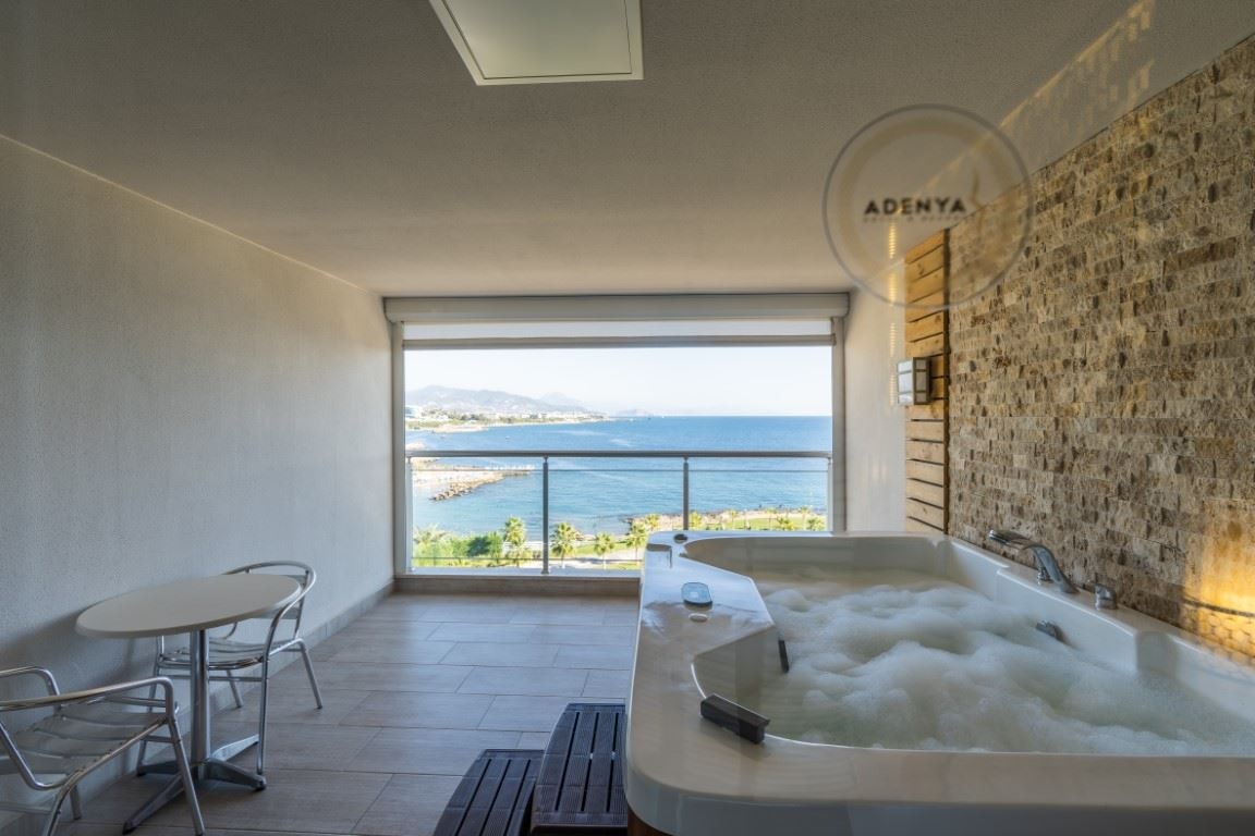 rooms-select-deniz-manzarali