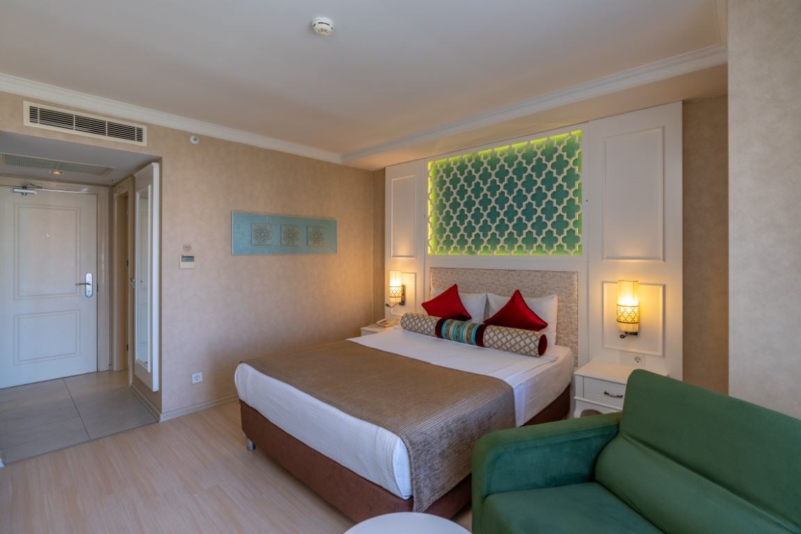 rooms-standart-double-kara-manzarali