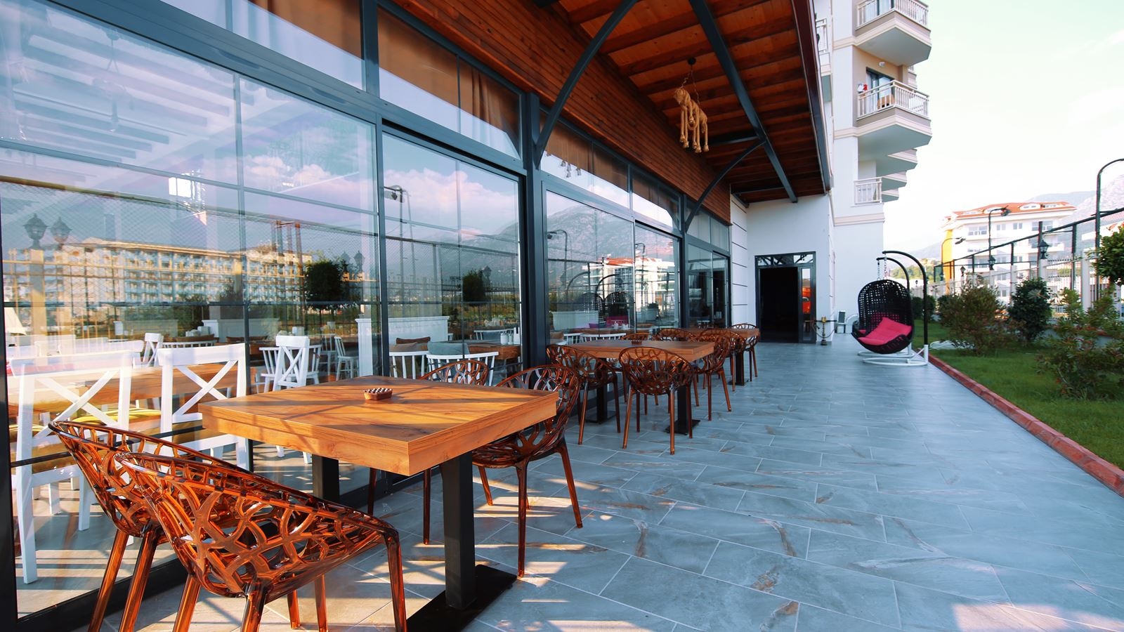 restaurants-main-restaurant