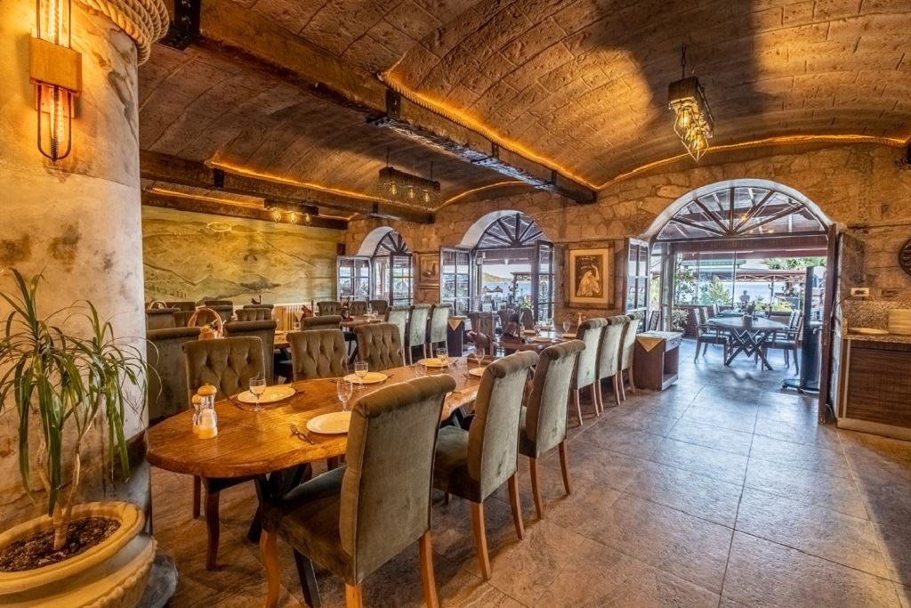 restaurants-ana-restoran