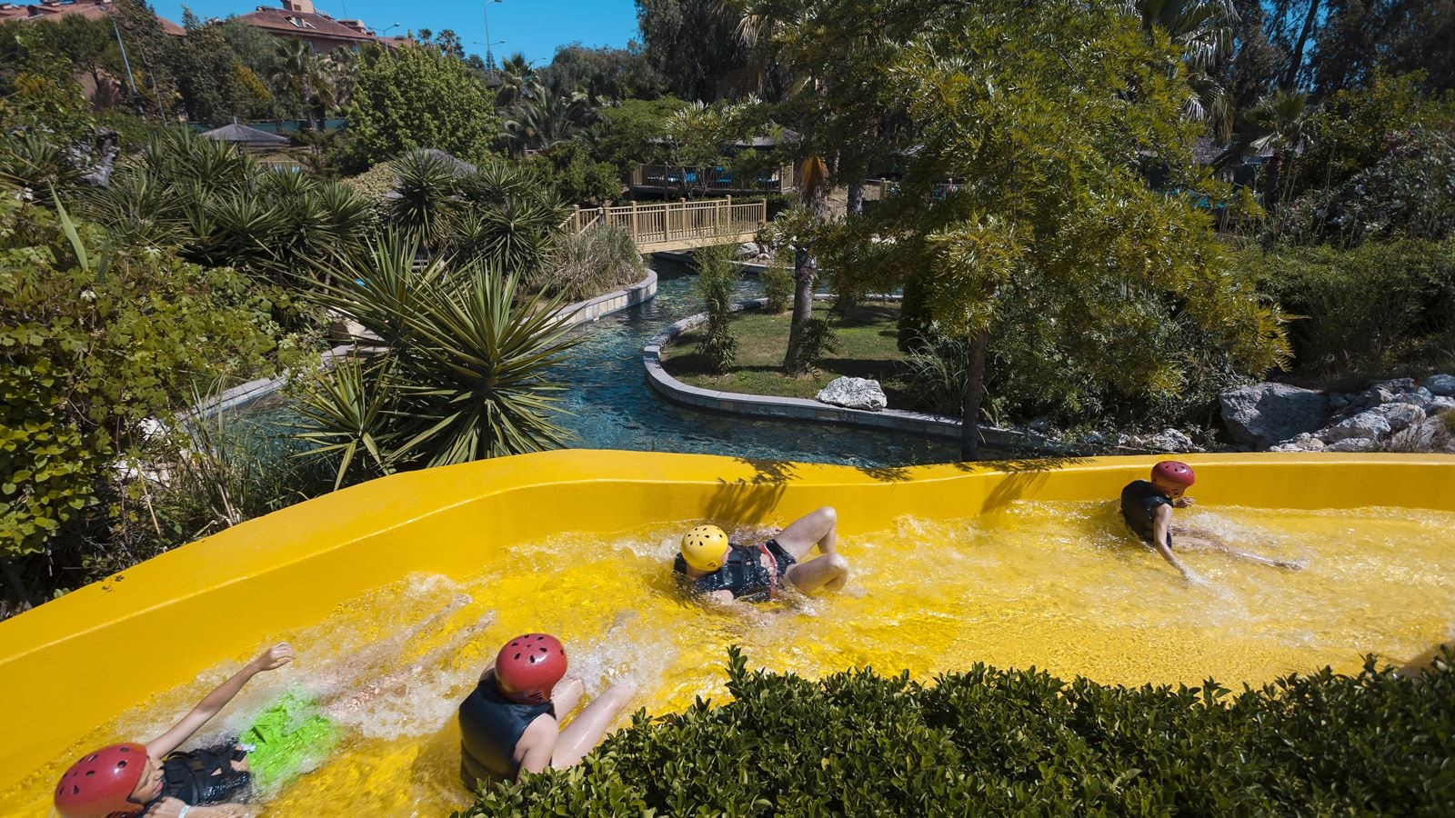 water-park-outdoor-pool