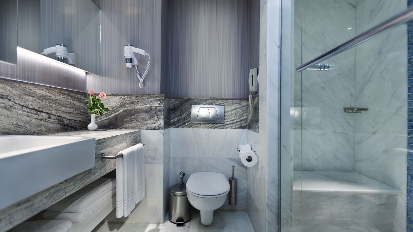 rooms-standart-room-land-view