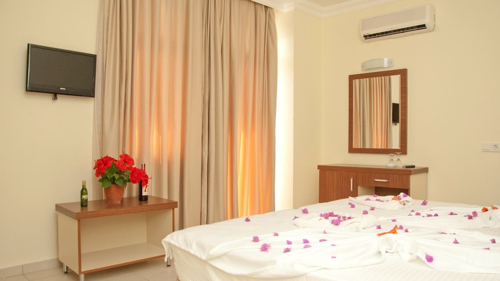 rooms-standart-room-with-balcony