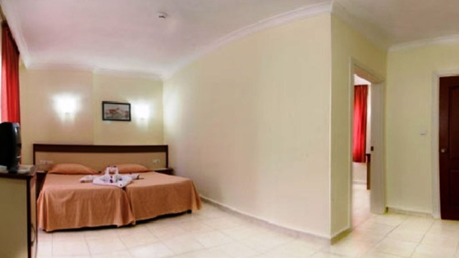 rooms-family-room-2-bedrooms