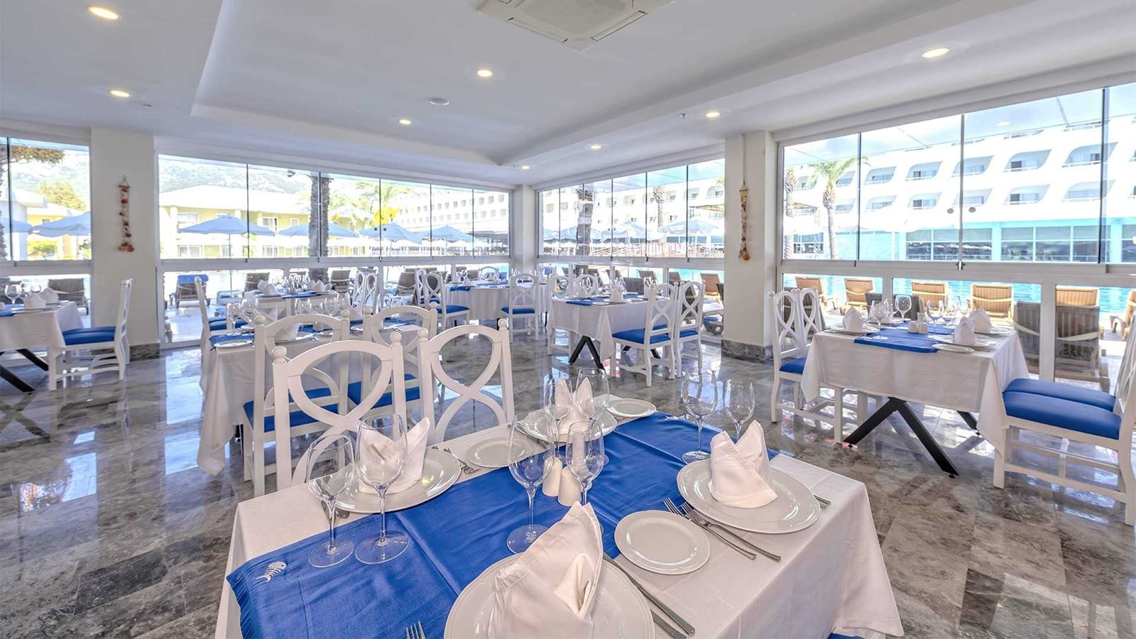 restaurants-main-restaurant