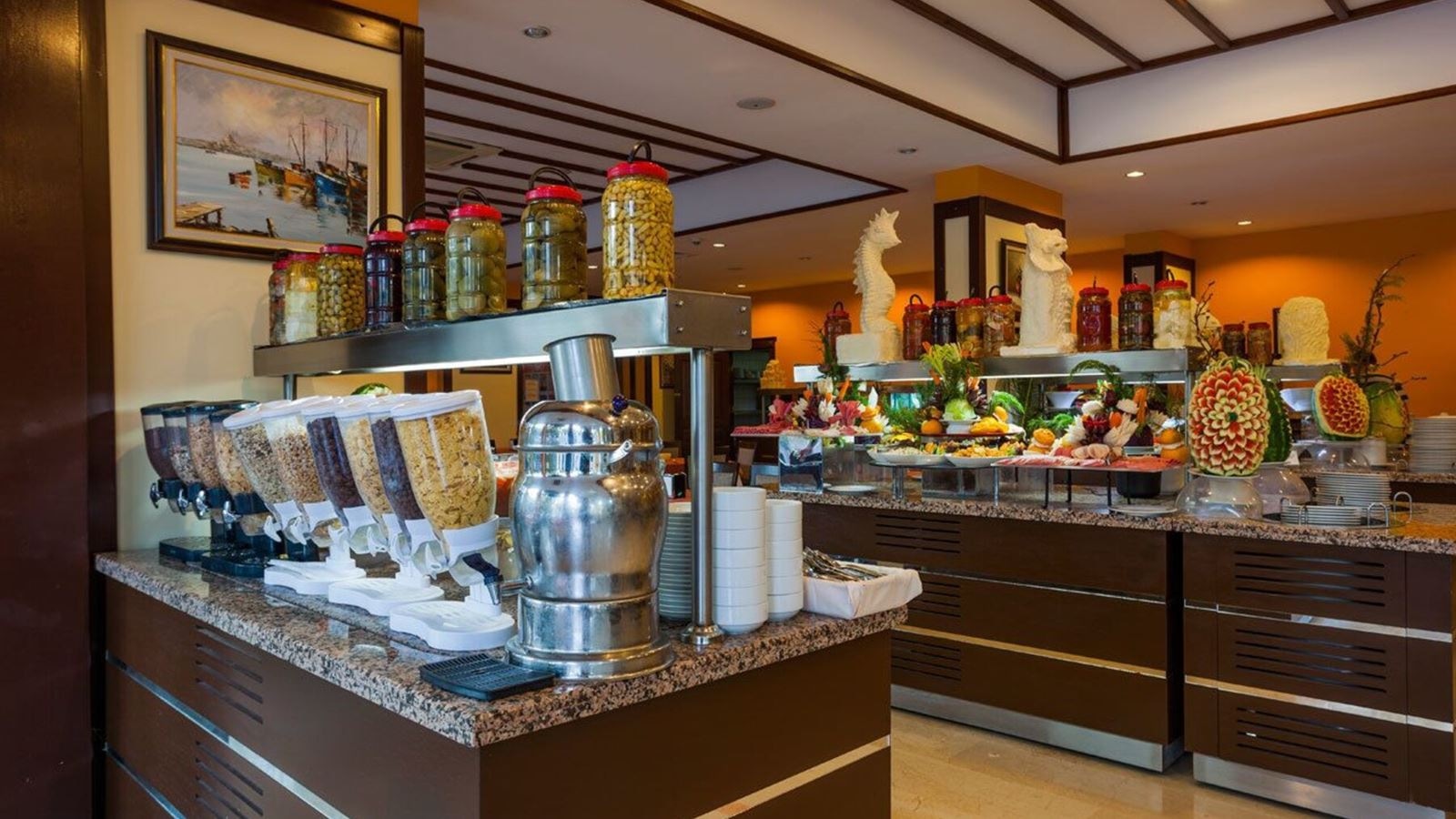 restaurants-main-restaurant