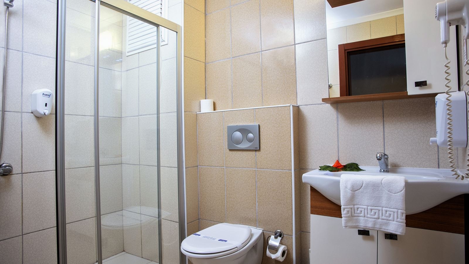 rooms-standard-land-view