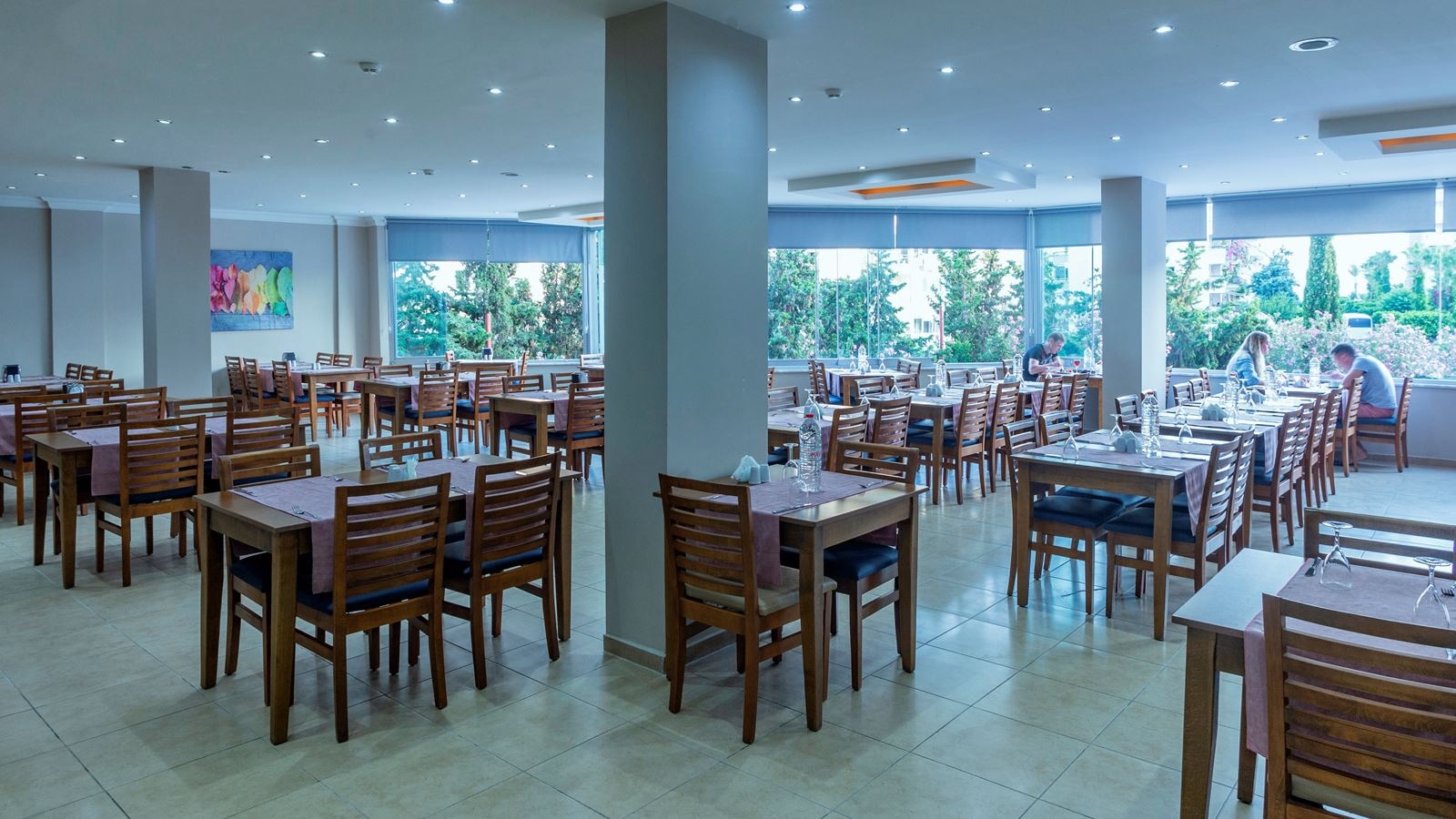 restaurants-main-restaurant