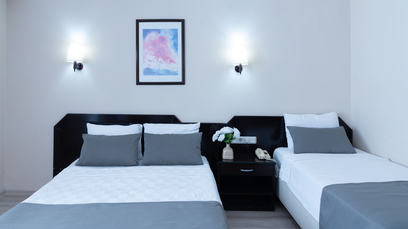 rooms-standart-oda-kara-tarafi