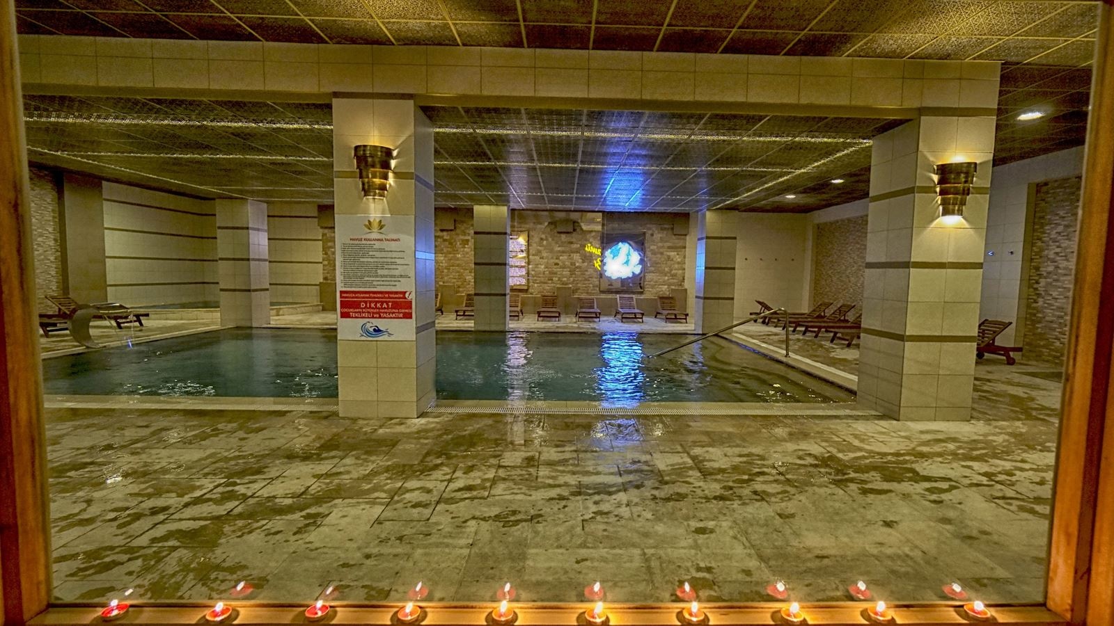 pools-indoor-pool