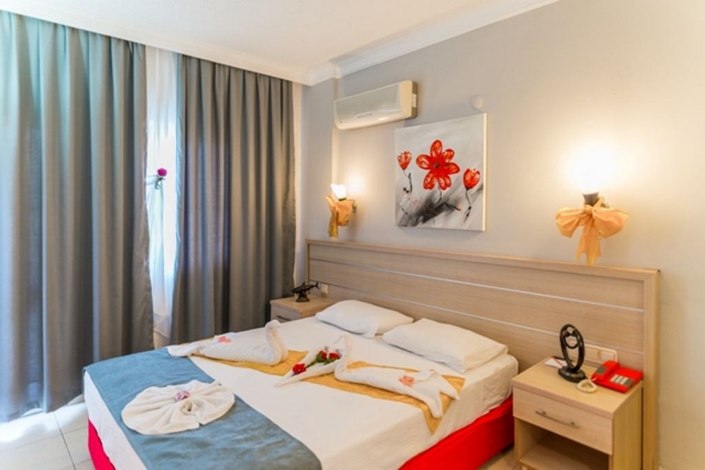 rooms-standart-land-view