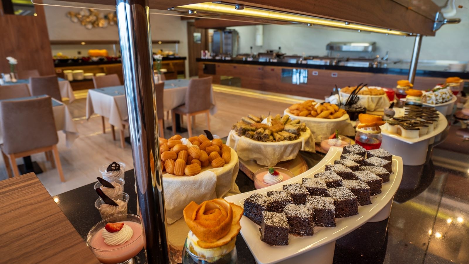 restaurants-main-restaurant