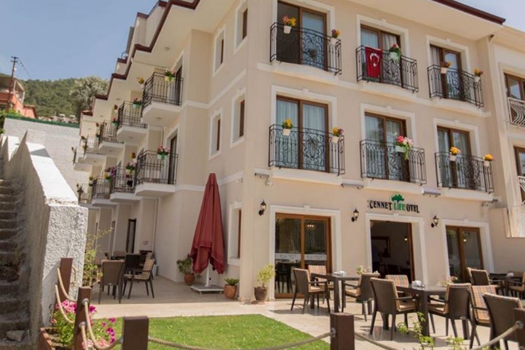 general-main-building