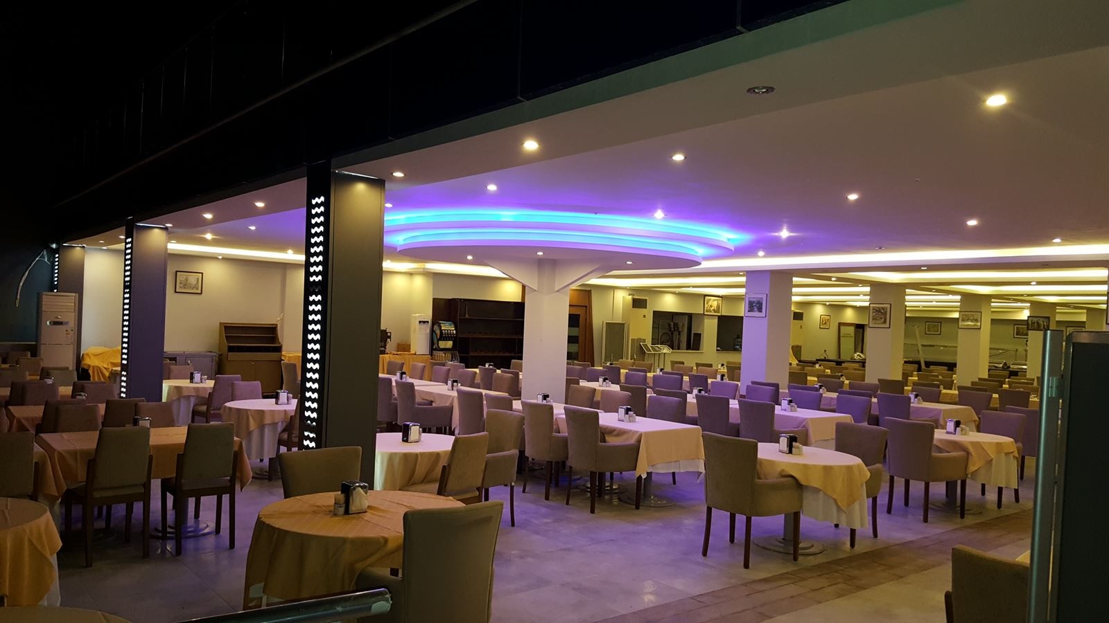 restaurants-main-restaurant