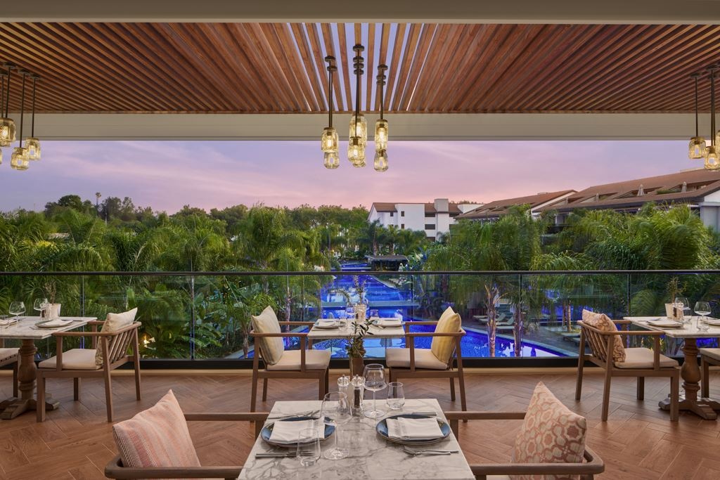 restaurants-balkon-restaurant--lounge