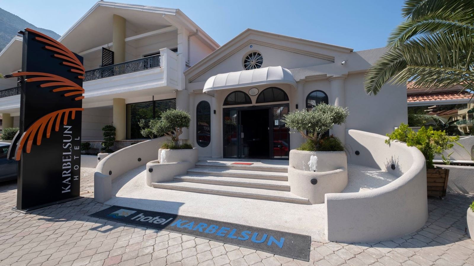 general-main-building