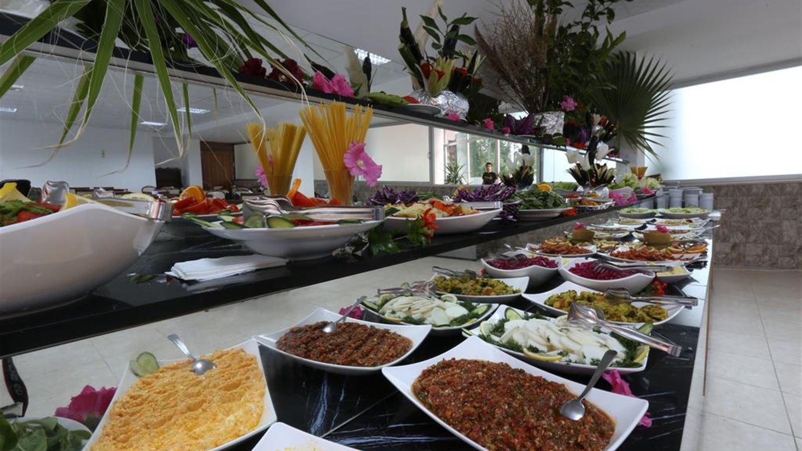 restaurants-main-restaurant