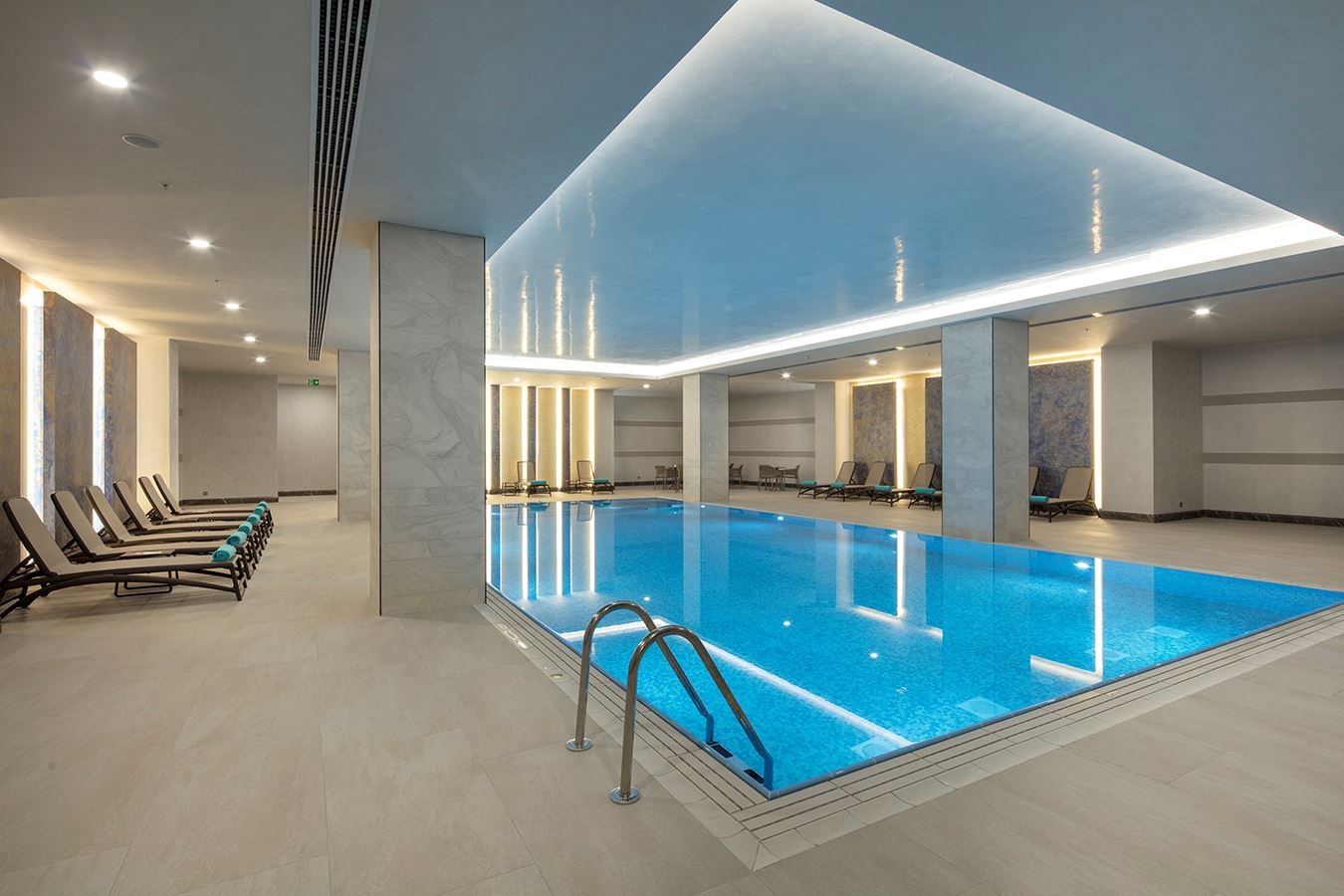 pools-indoor-pool