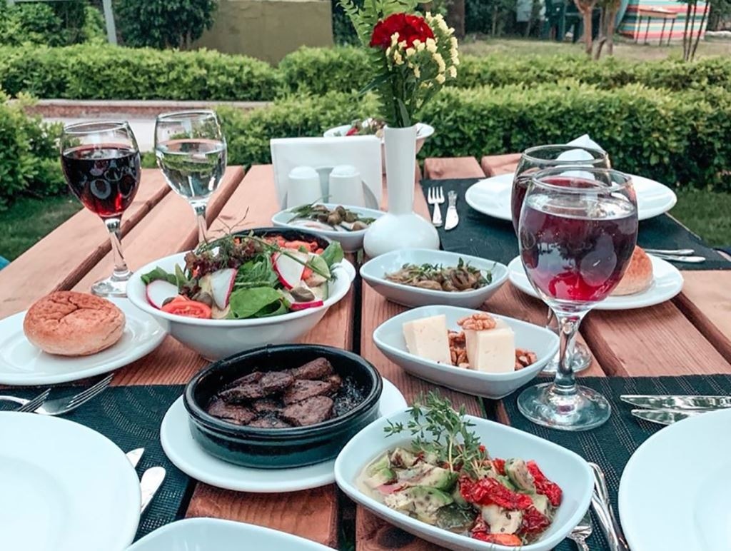 restaurants-sunny-restaurant