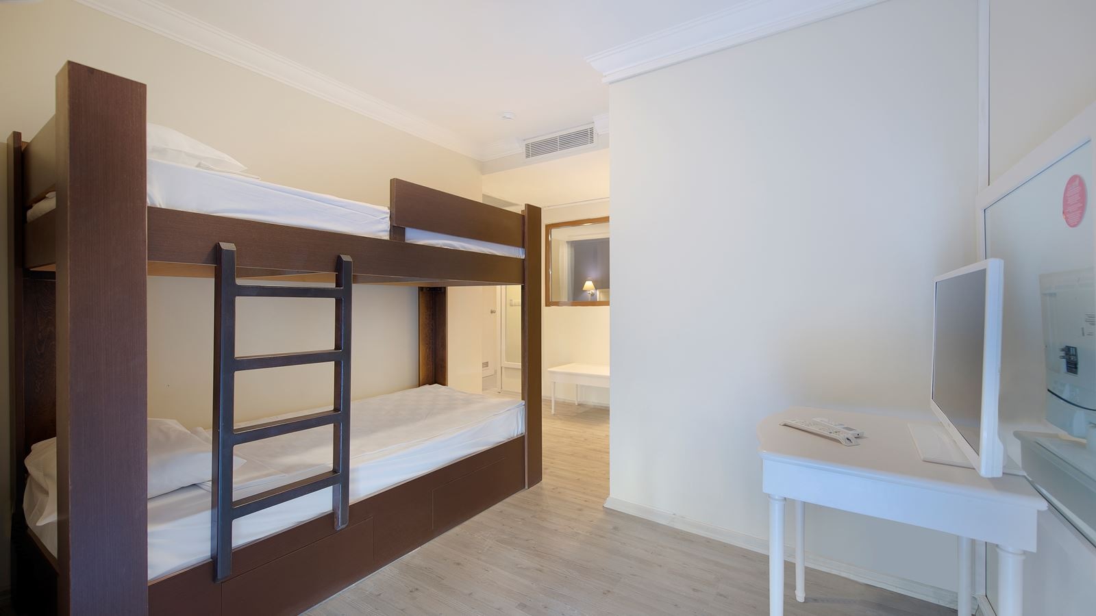 rooms-bunk-bed-room