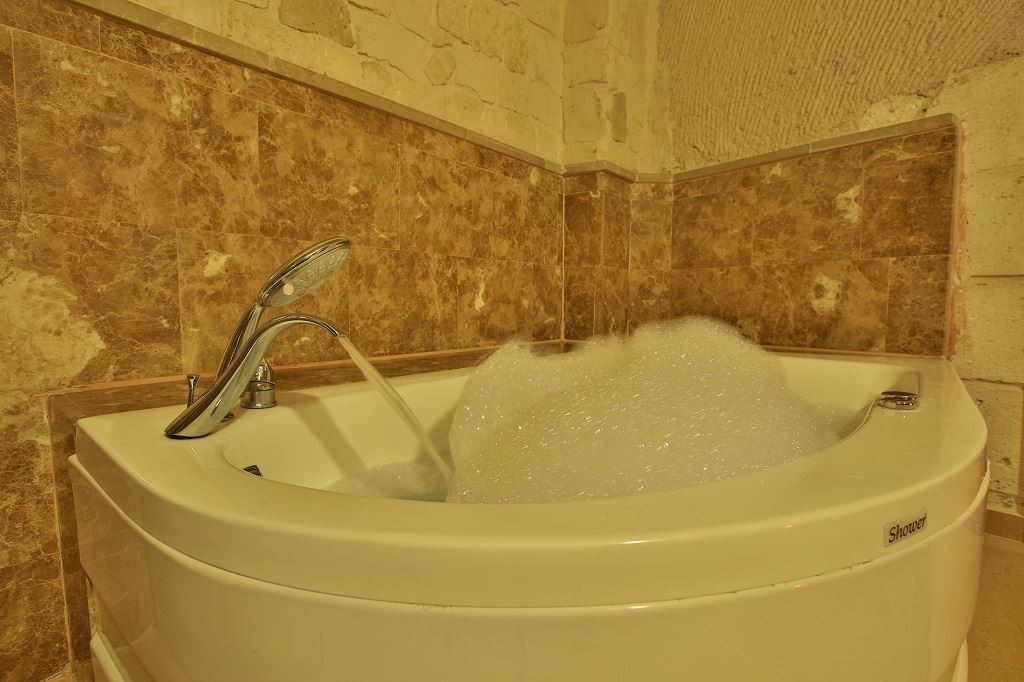 rooms-urgup-stone-suite