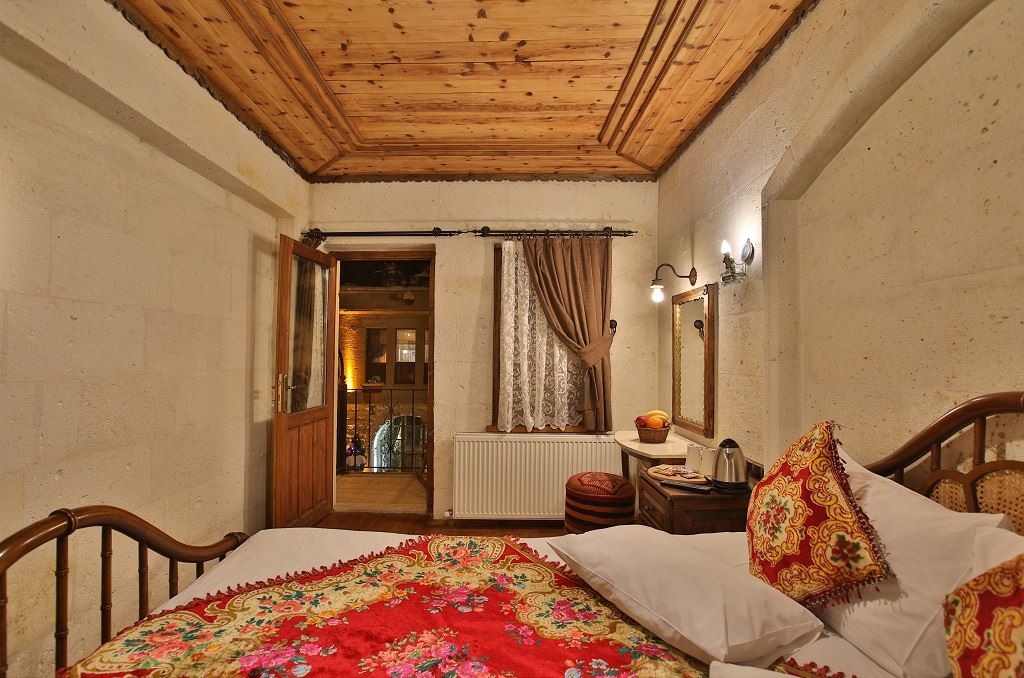 rooms-damsa-standard-room