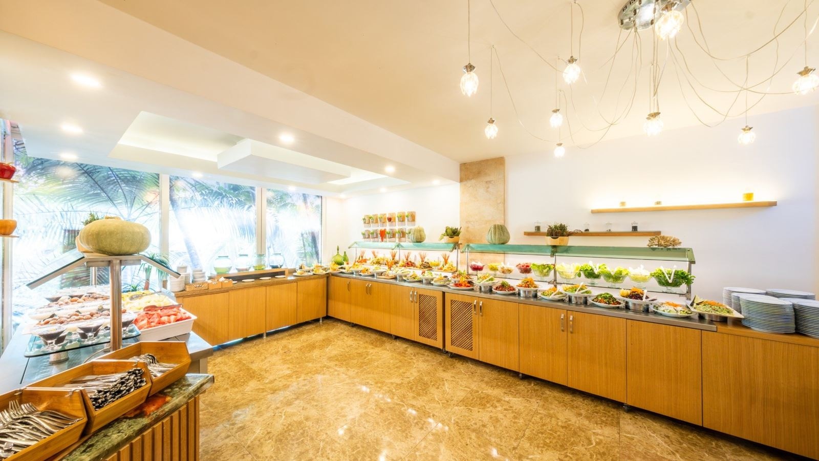 restaurants-main-restaurant