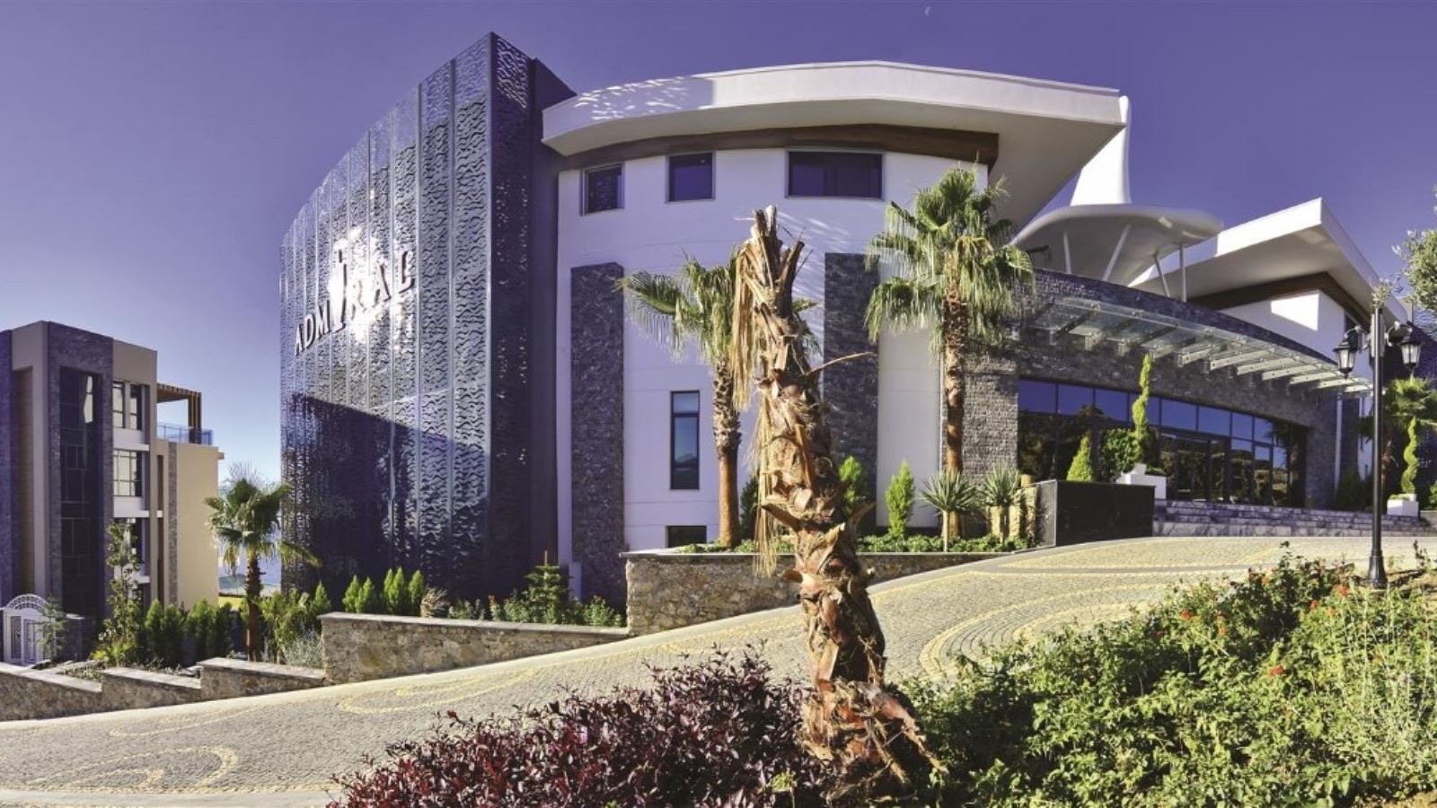 general-main-building