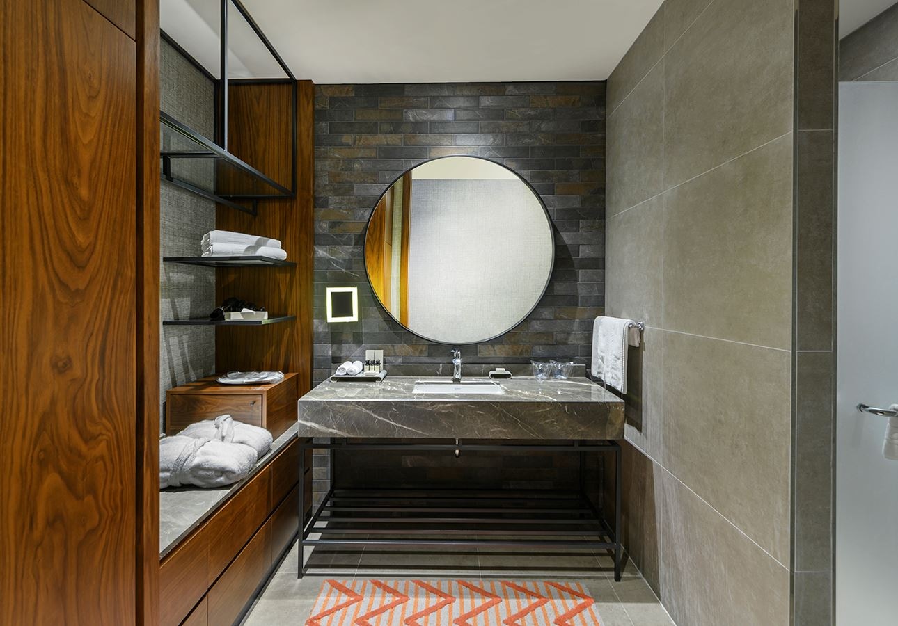 rooms-deluxe-avlu-manzarali