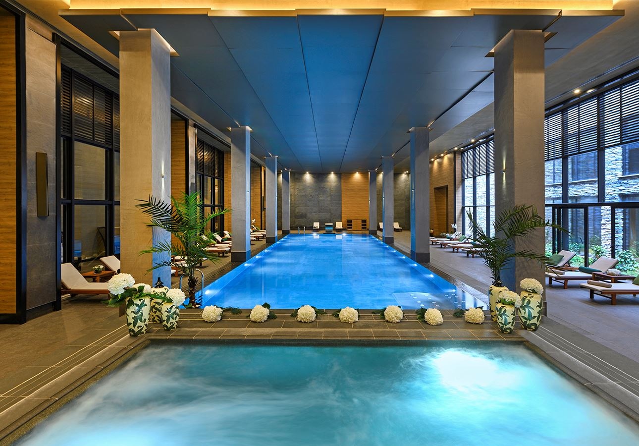 pools-indoor-pool
