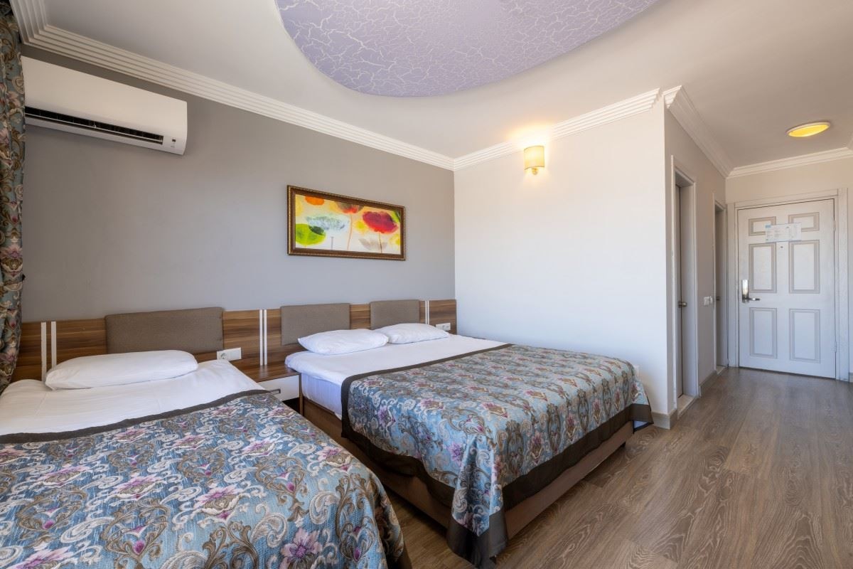 rooms-standard-room-land-view