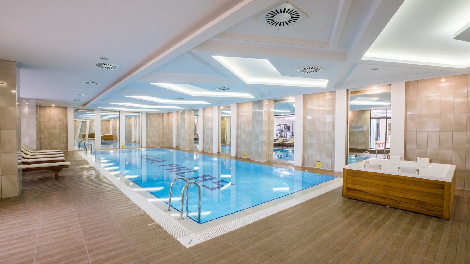 pools-indoor-pool